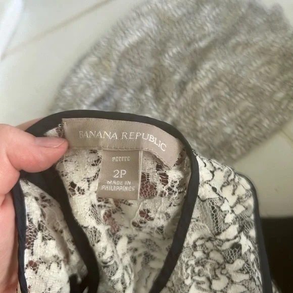 Banana republic white lace mini dress black detail sheath dress - Picture 3 of 11